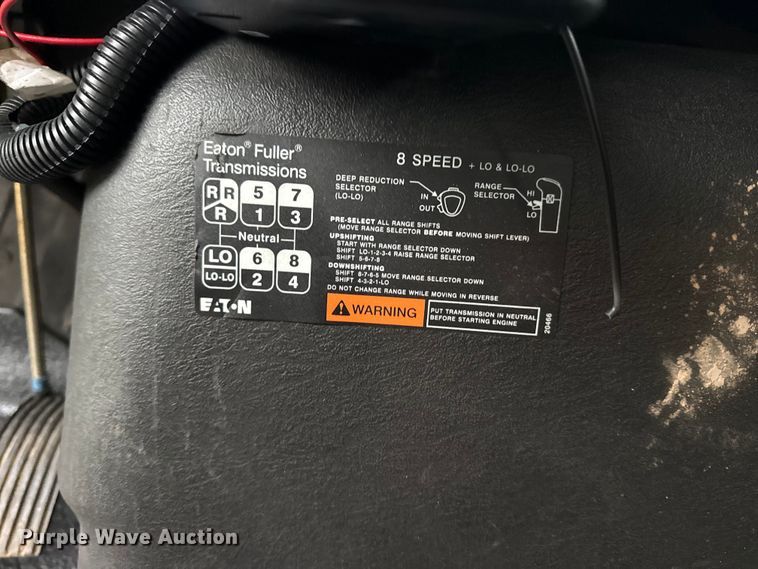 image for item EG8849 2010 International 7500 Crew Cab crane truck