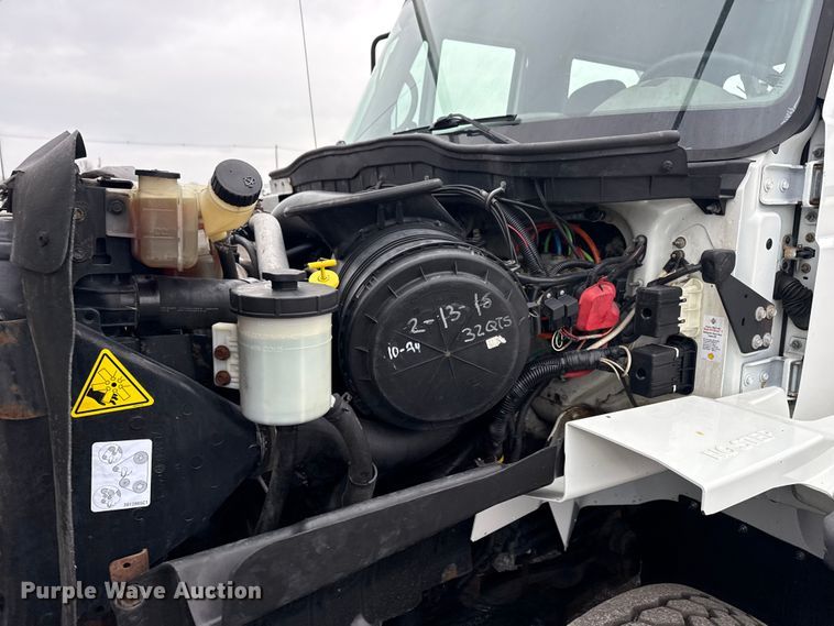 image for item EG8849 2010 International 7500 Crew Cab crane truck