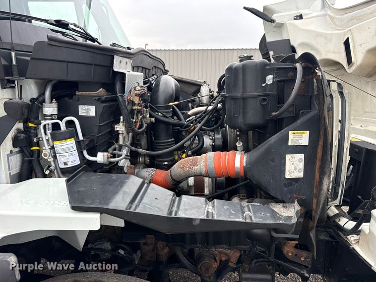 image for item EG8849 2010 International 7500 Crew Cab crane truck