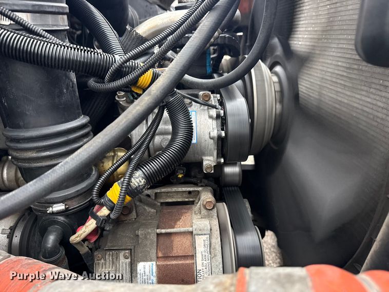 image for item EG8849 2010 International 7500 Crew Cab crane truck