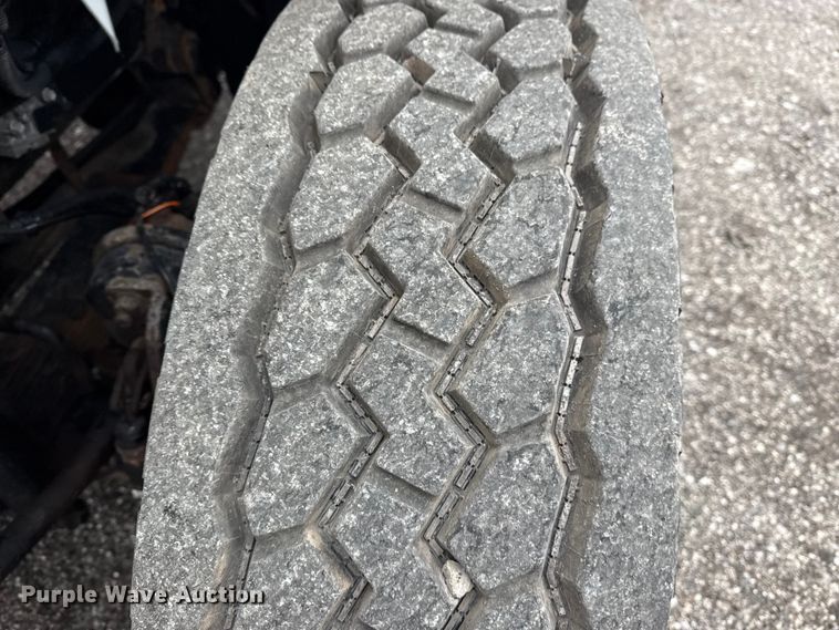 image for item EG8849 2010 International 7500 Crew Cab crane truck