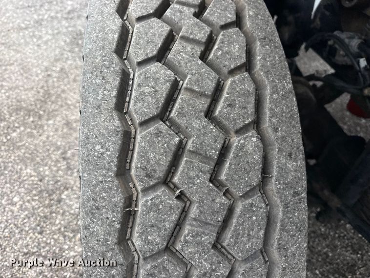 image for item EG8849 2010 International 7500 Crew Cab crane truck