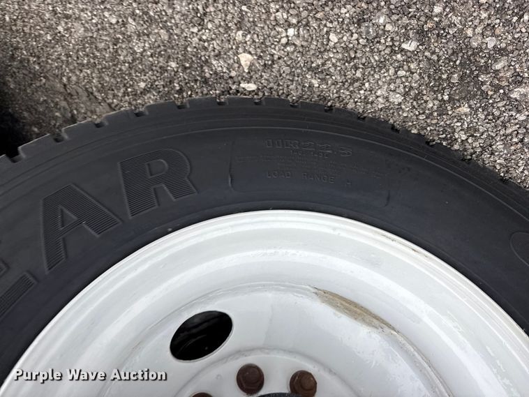 image for item EG8849 2010 International 7500 Crew Cab crane truck