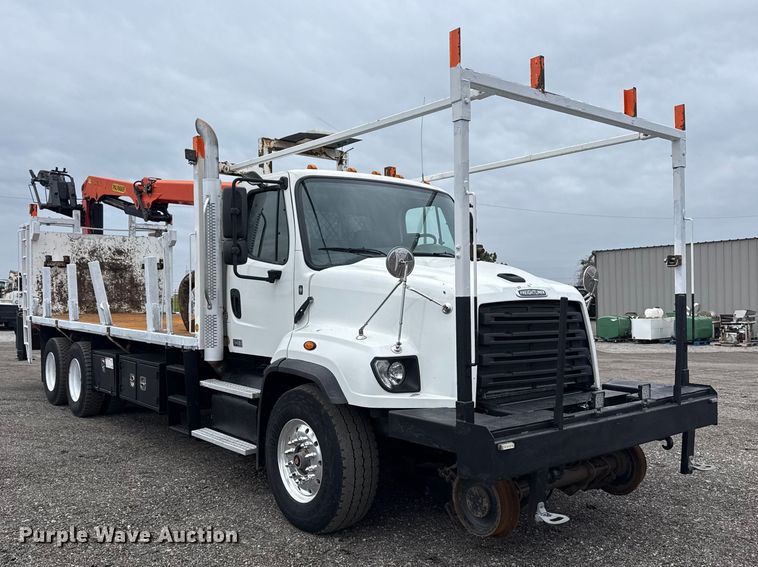 image for item EG8851 2015 Freightliner 114SD crane truck