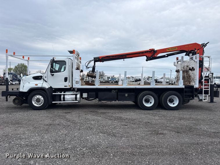 image for item EG8851 2015 Freightliner 114SD crane truck