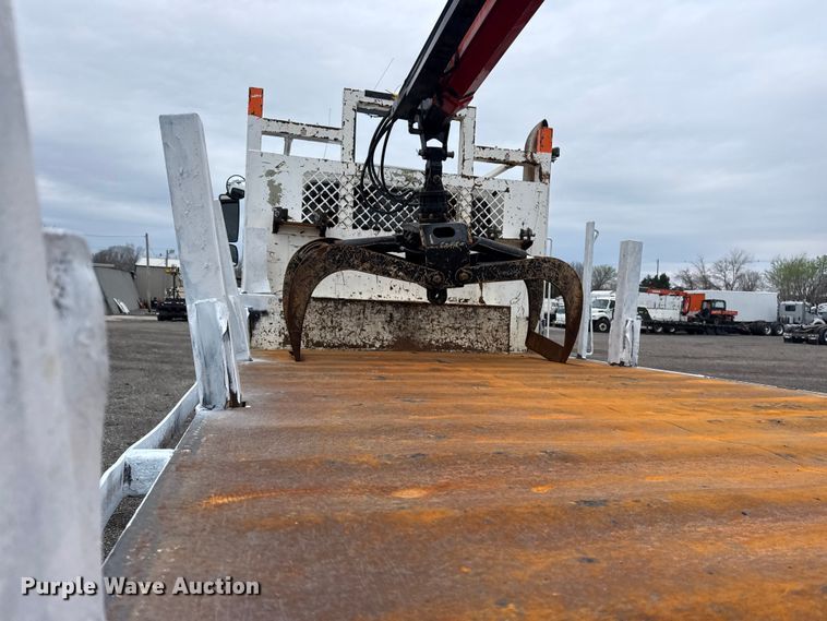 image for item EG8851 2015 Freightliner 114SD crane truck