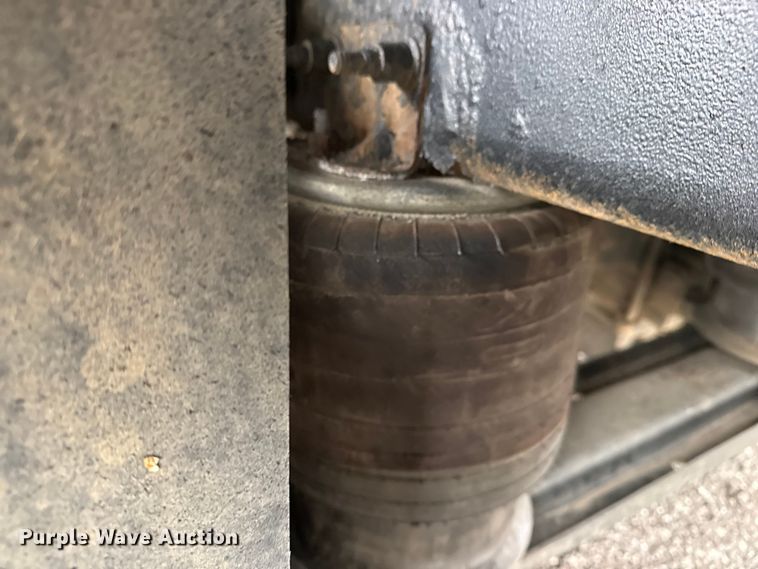 image for item EG8851 2015 Freightliner 114SD crane truck