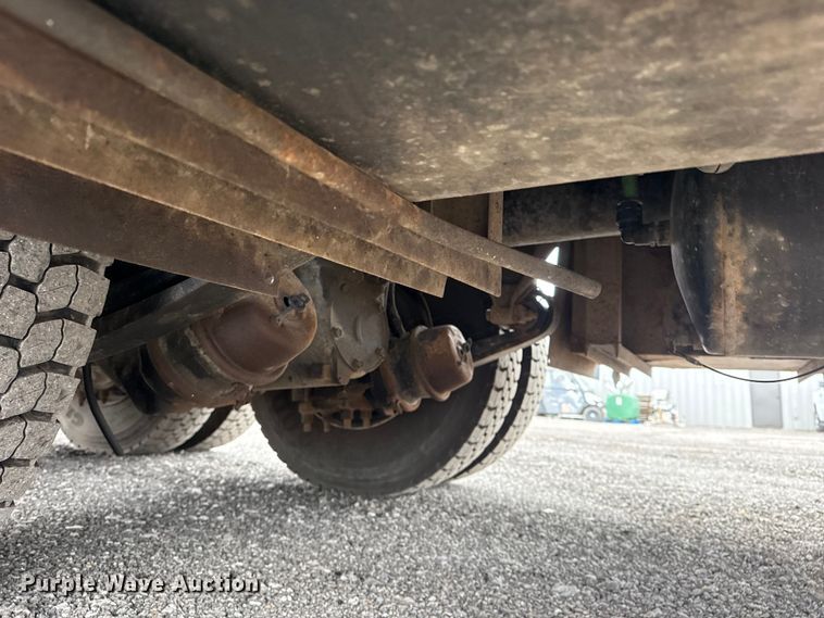 image for item EG8851 2015 Freightliner 114SD crane truck