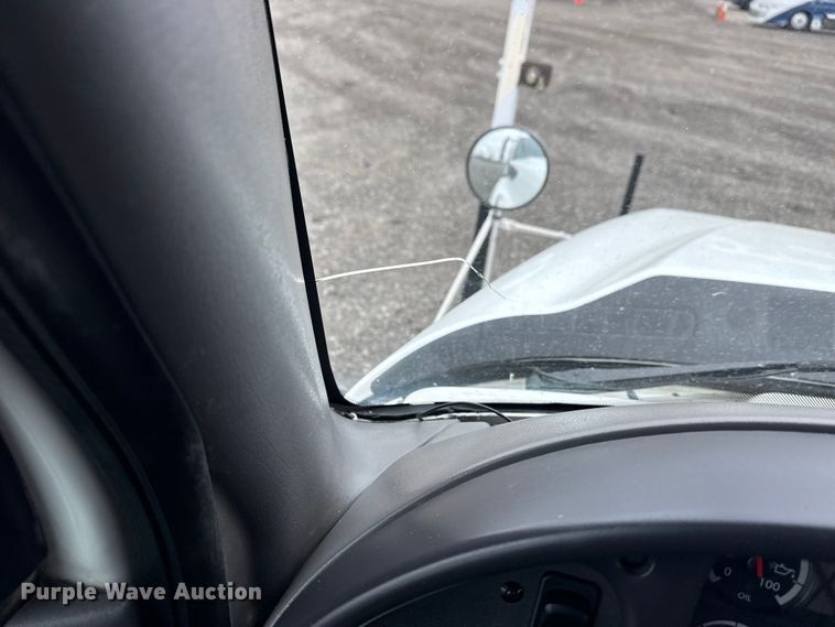 image for item EG8851 2015 Freightliner 114SD crane truck