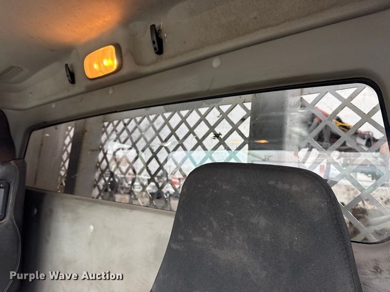 image for item EG8851 2015 Freightliner 114SD crane truck