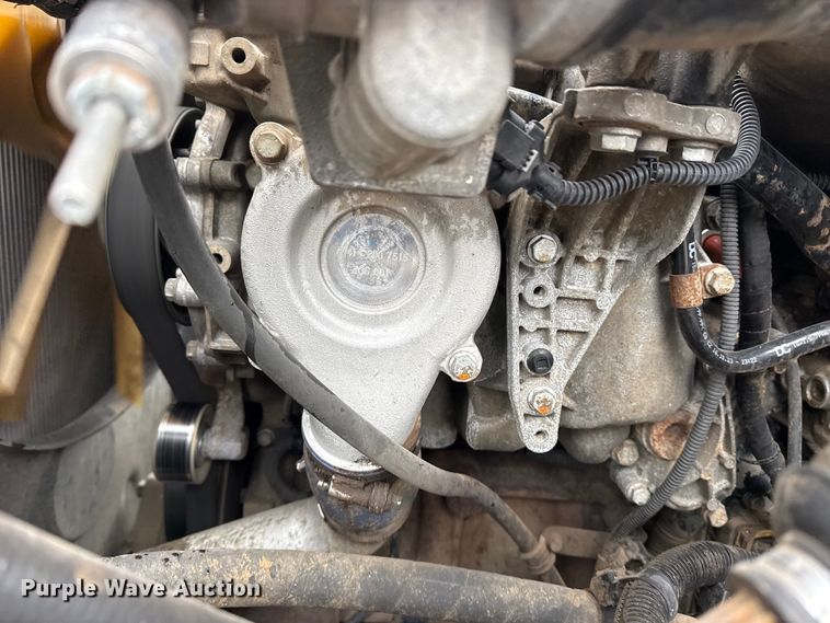 image for item EG8851 2015 Freightliner 114SD crane truck