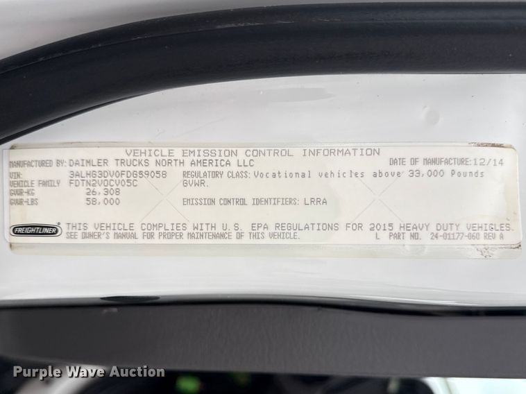 image for item EG8851 2015 Freightliner 114SD crane truck