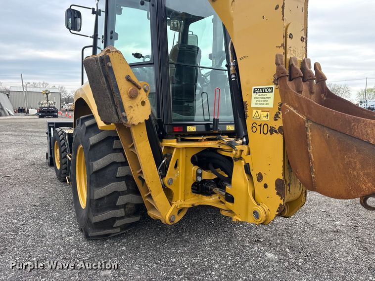 image for item EG8852 2015 Caterpillar 420F2IT backhoe