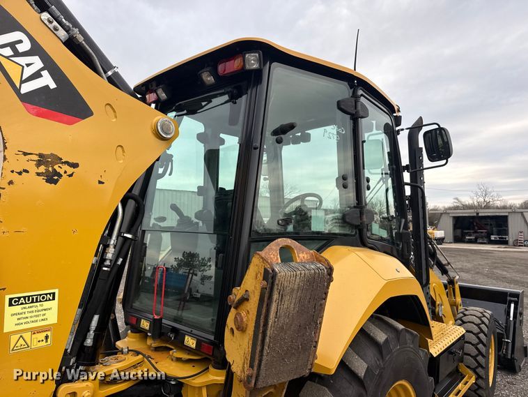 image for item EG8852 2015 Caterpillar 420F2IT backhoe