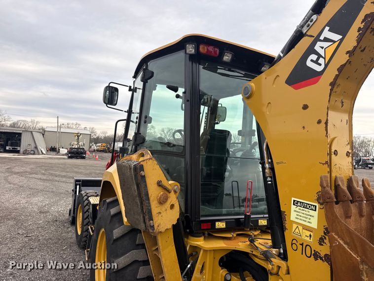 image for item EG8852 2015 Caterpillar 420F2IT backhoe
