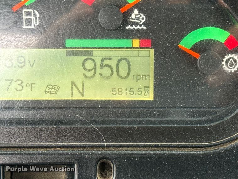 image for item EG8852 2015 Caterpillar 420F2IT backhoe