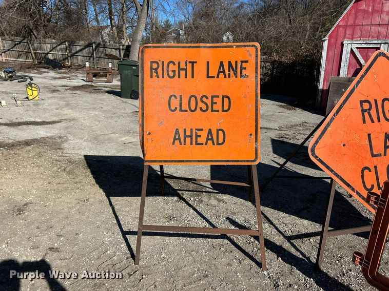 image for item EK2585 Road safety equipment