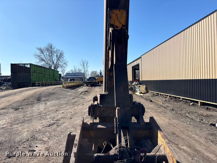 image for item EM5020 1984 Case 1080 excavator