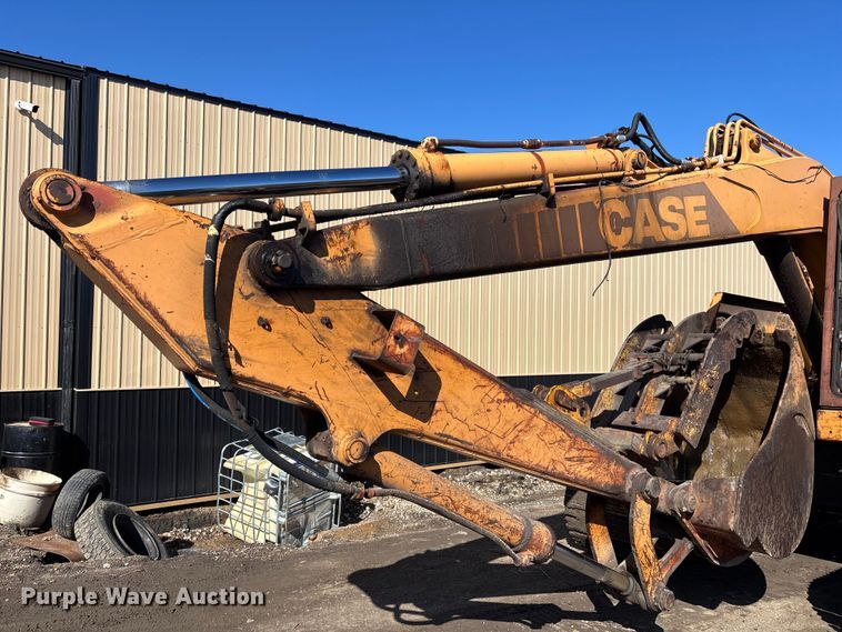 image for item EM5020 1984 Case 1080 excavator