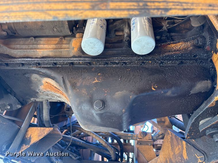 image for item EM5020 1984 Case 1080 excavator