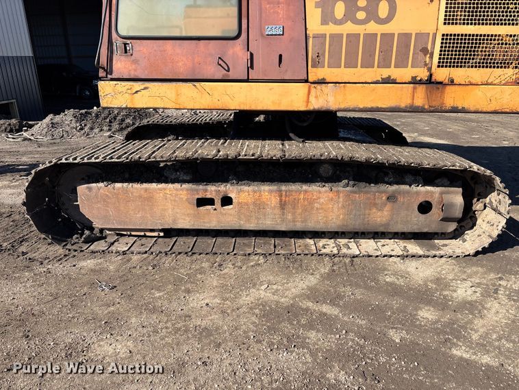 image for item EM5020 1984 Case 1080 excavator