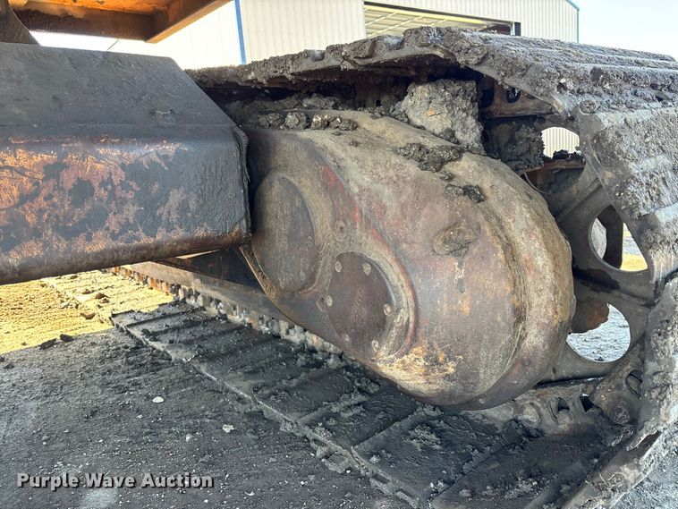 image for item EM5020 1984 Case 1080 excavator