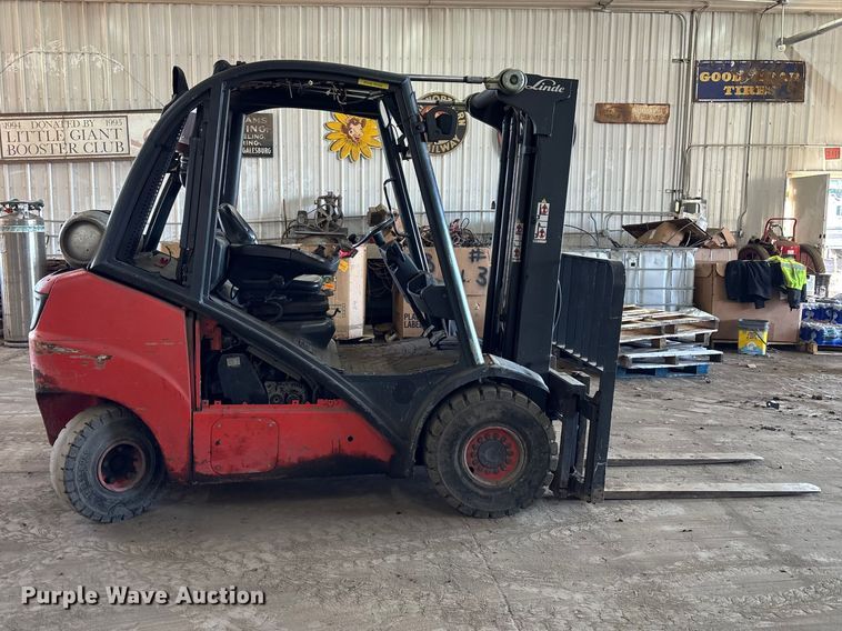 image for item EM5021 Linde H30T forklift