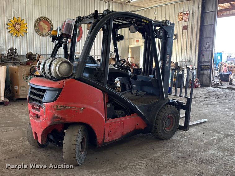 image for item EM5021 Linde H30T forklift