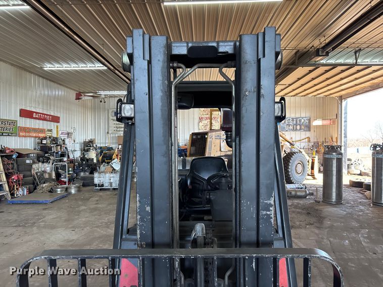 image for item EM5021 Linde H30T forklift