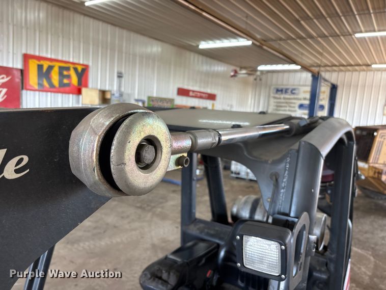 image for item EM5021 Linde H30T forklift