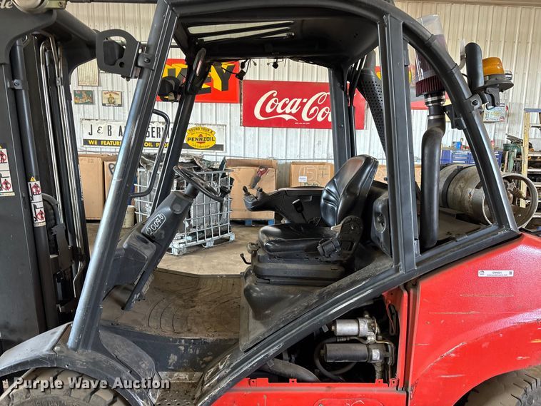 image for item EM5021 Linde H30T forklift