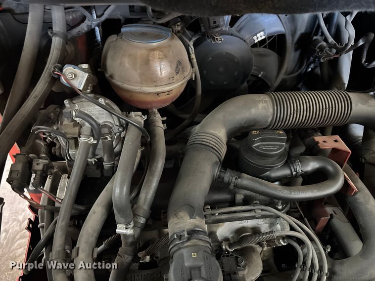 image for item EM5021 Linde H30T forklift