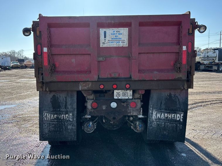 image for item EM5022 1998 International 4900 dump truck