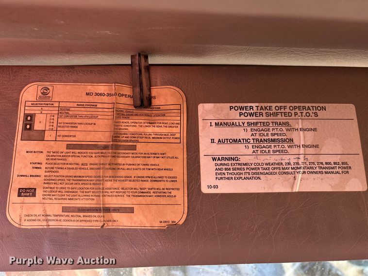 image for item EM5022 1998 International 4900 dump truck