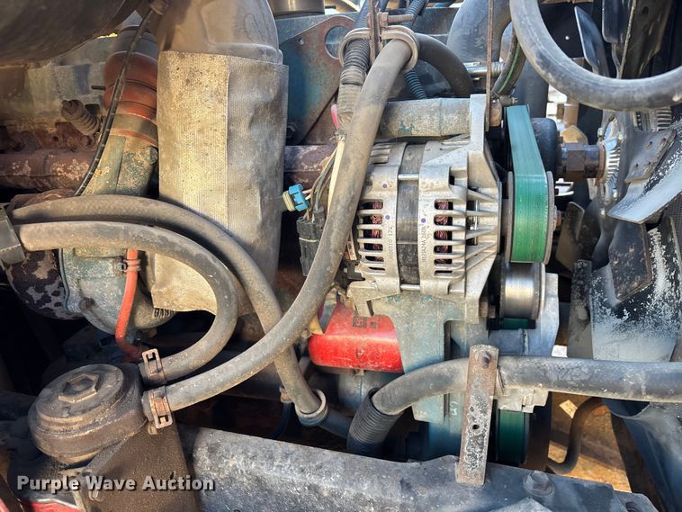 image for item EM5022 1998 International 4900 dump truck