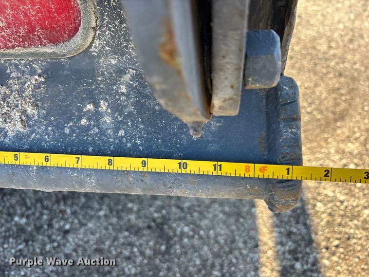 image for item EM5023 2002 GMC W4500 dump flatbed truck