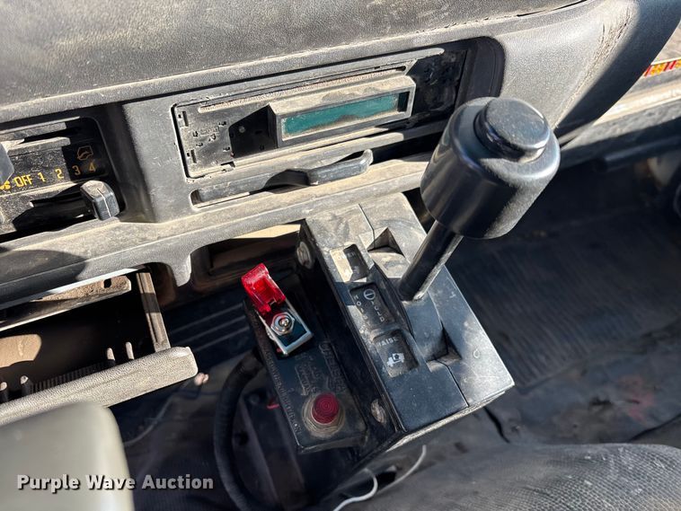 image for item EM5023 2002 GMC W4500 dump flatbed truck