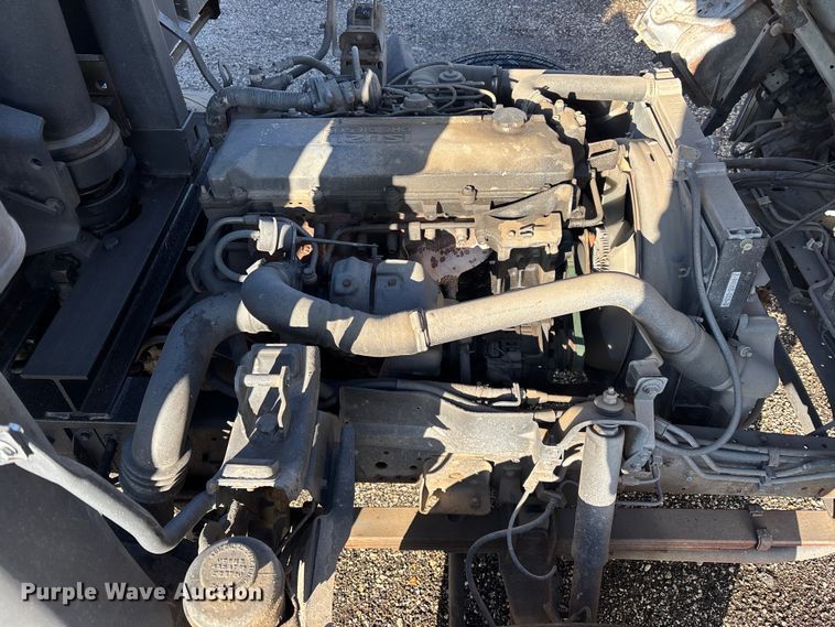 image for item EM5023 2002 GMC W4500 dump flatbed truck