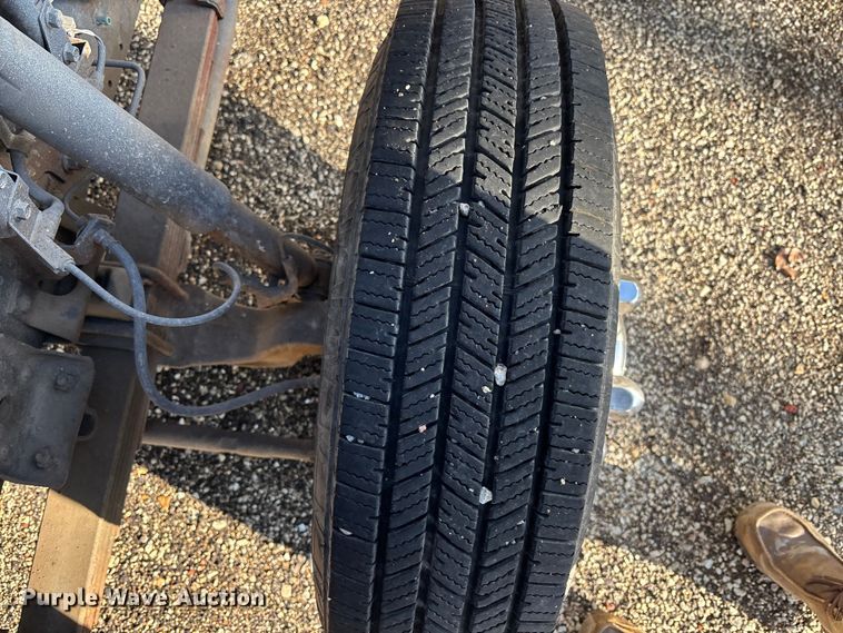 image for item EM5023 2002 GMC W4500 dump flatbed truck