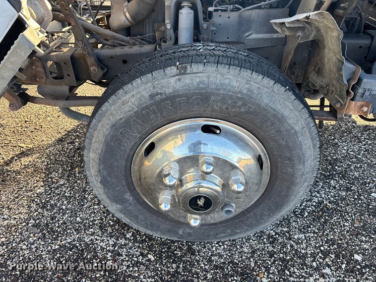 image for item EM5023 2002 GMC W4500 dump flatbed truck