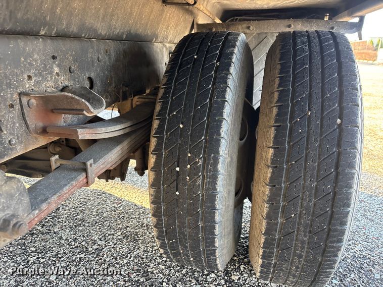 image for item EM5023 2002 GMC W4500 dump flatbed truck