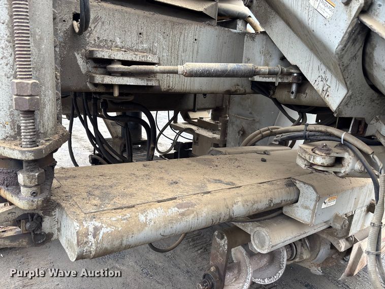 image for item EM5026 2009 Power Curber 5700B curb machine