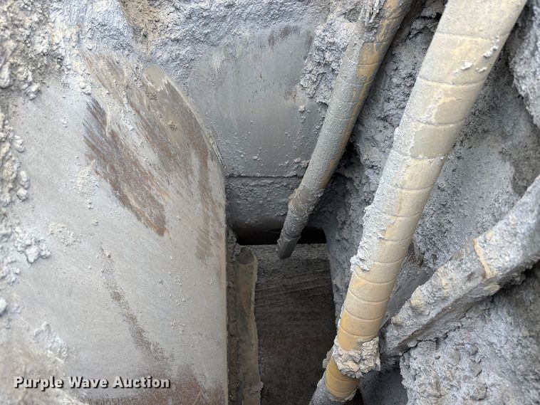 image for item EM5026 2009 Power Curber 5700B curb machine