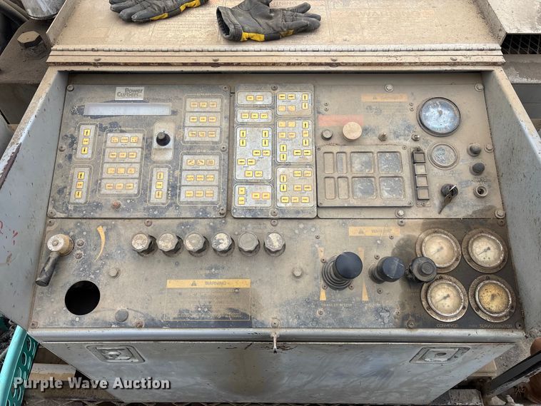 image for item EM5026 2009 Power Curber 5700B curb machine