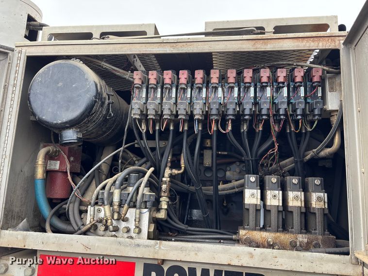 image for item EM5026 2009 Power Curber 5700B curb machine