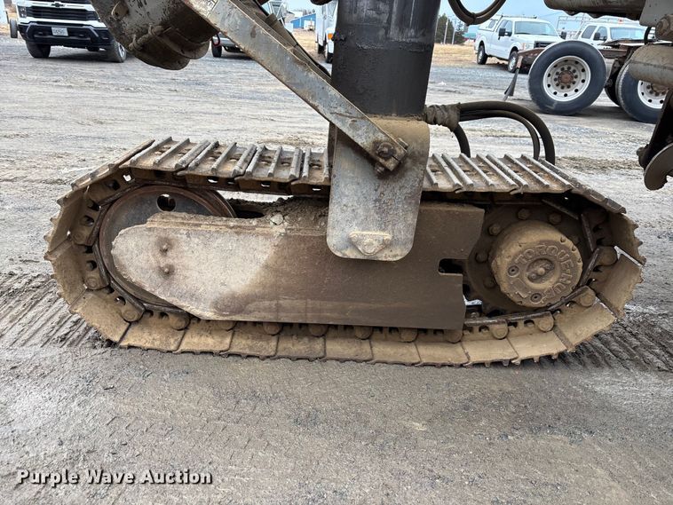 image for item EM5026 2009 Power Curber 5700B curb machine