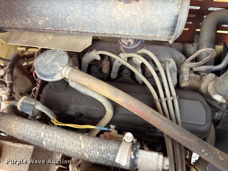 image for item EM5028 1999 JLG 33RTS scissor lift