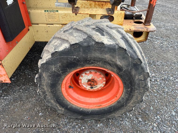 image for item EM5028 1999 JLG 33RTS scissor lift