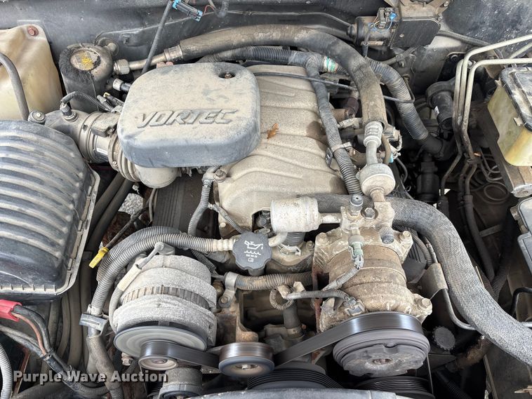 image for item EM5029 2000 GMC Sierra C3500 dump bed pickup truck