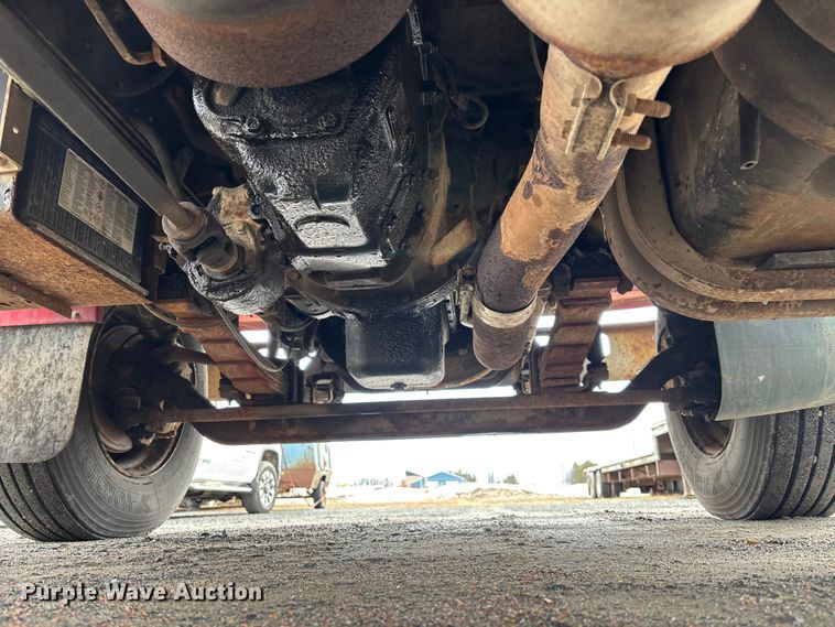 image for item EM5038 2000 International 4700 dump truck